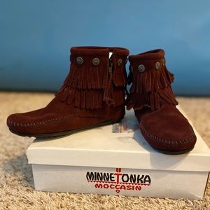 Never Worn Minnetonka Moccasins